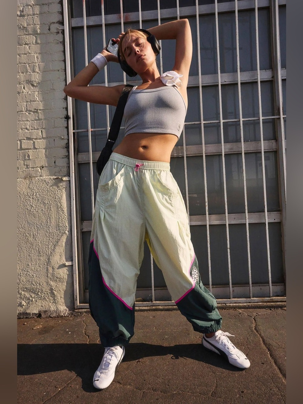 NWT FREE PEOPLE MOVEMENT Freeflow Pants | Spring Meadow Combo $98 S Oversized - Picture 2 of 4